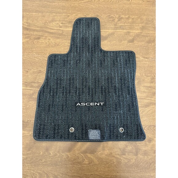 2021 Subaru Ascent Front Left Driver Carpet Floor Mat Gray And Black - Picture 1 of 6